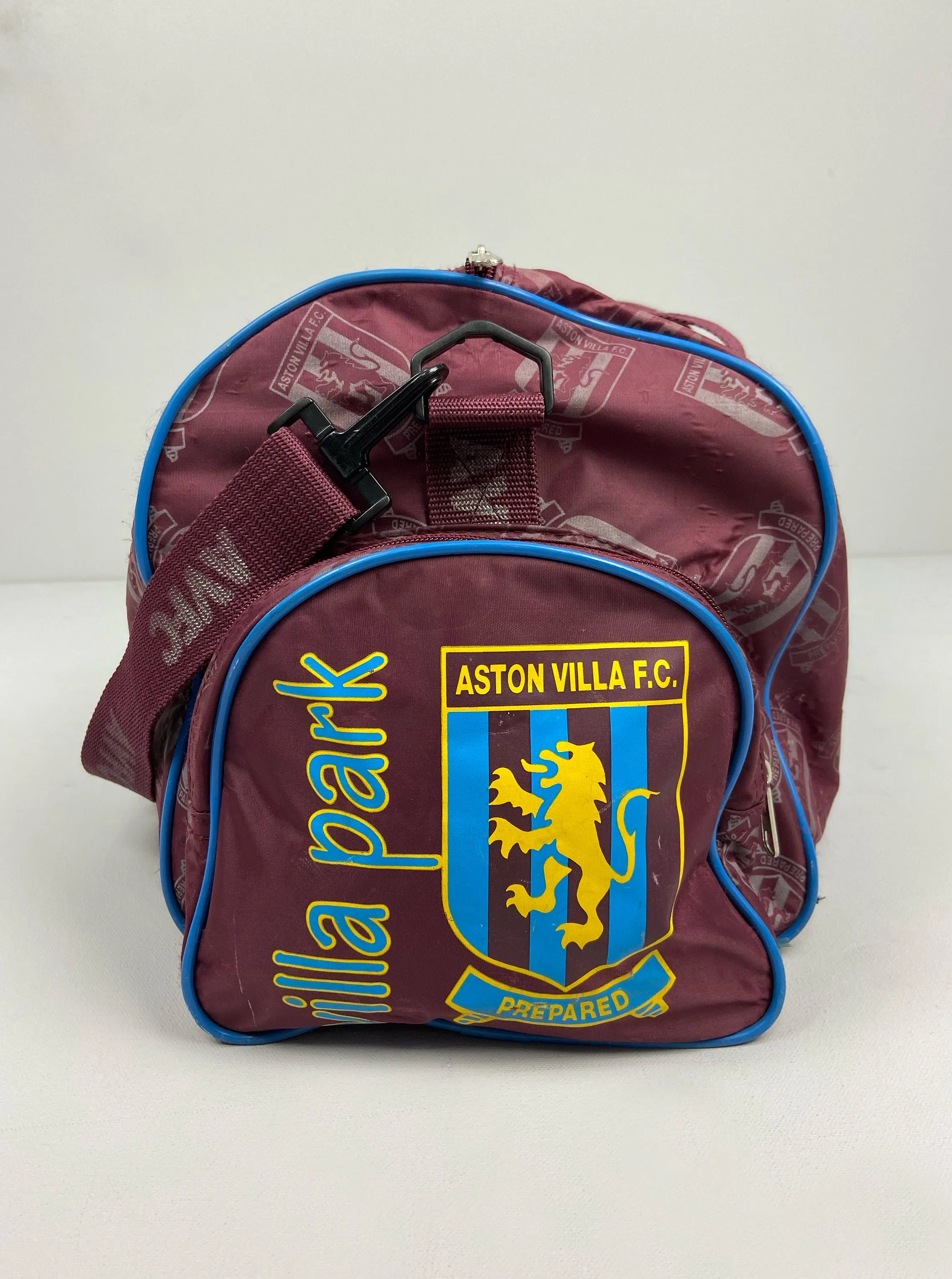 1995/97 ASTON VILLA DUFFLE BAG