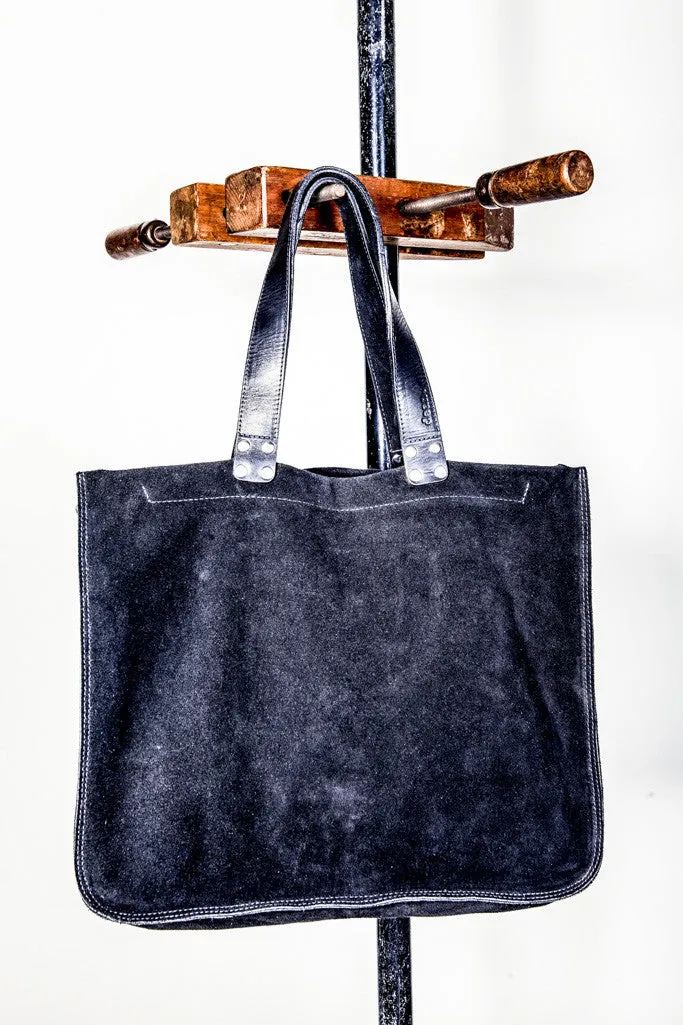 B15 TOTE W/TOP ZIPPER & INTERIOR POCKET