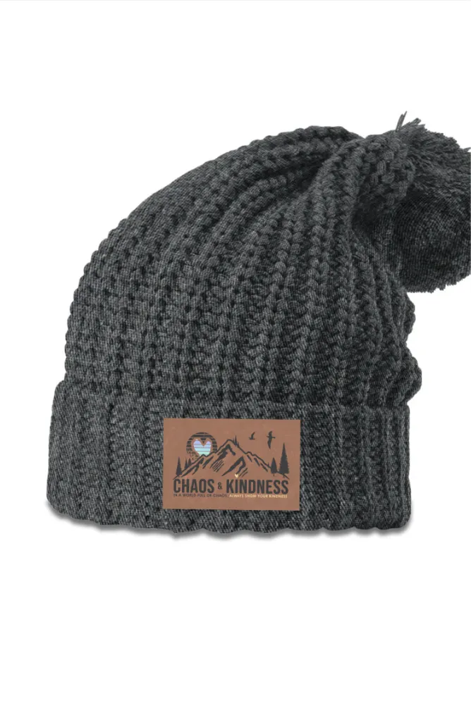 CHARCOAL CHUNK CABLE POM HAT