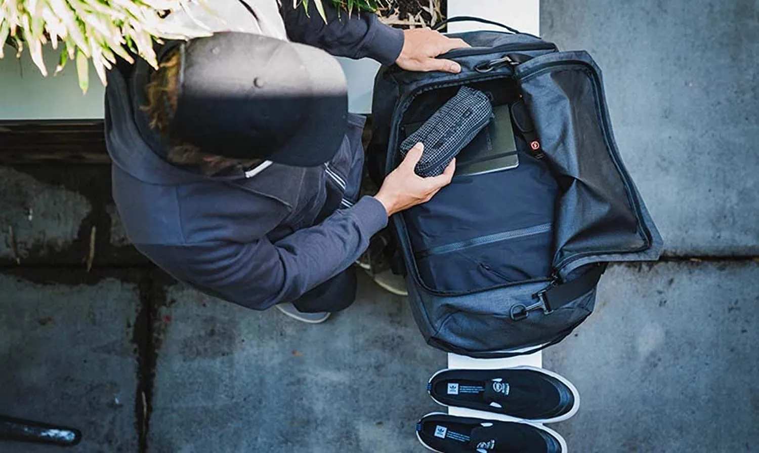 Dakine EQ Duffle 35L Bag - Black