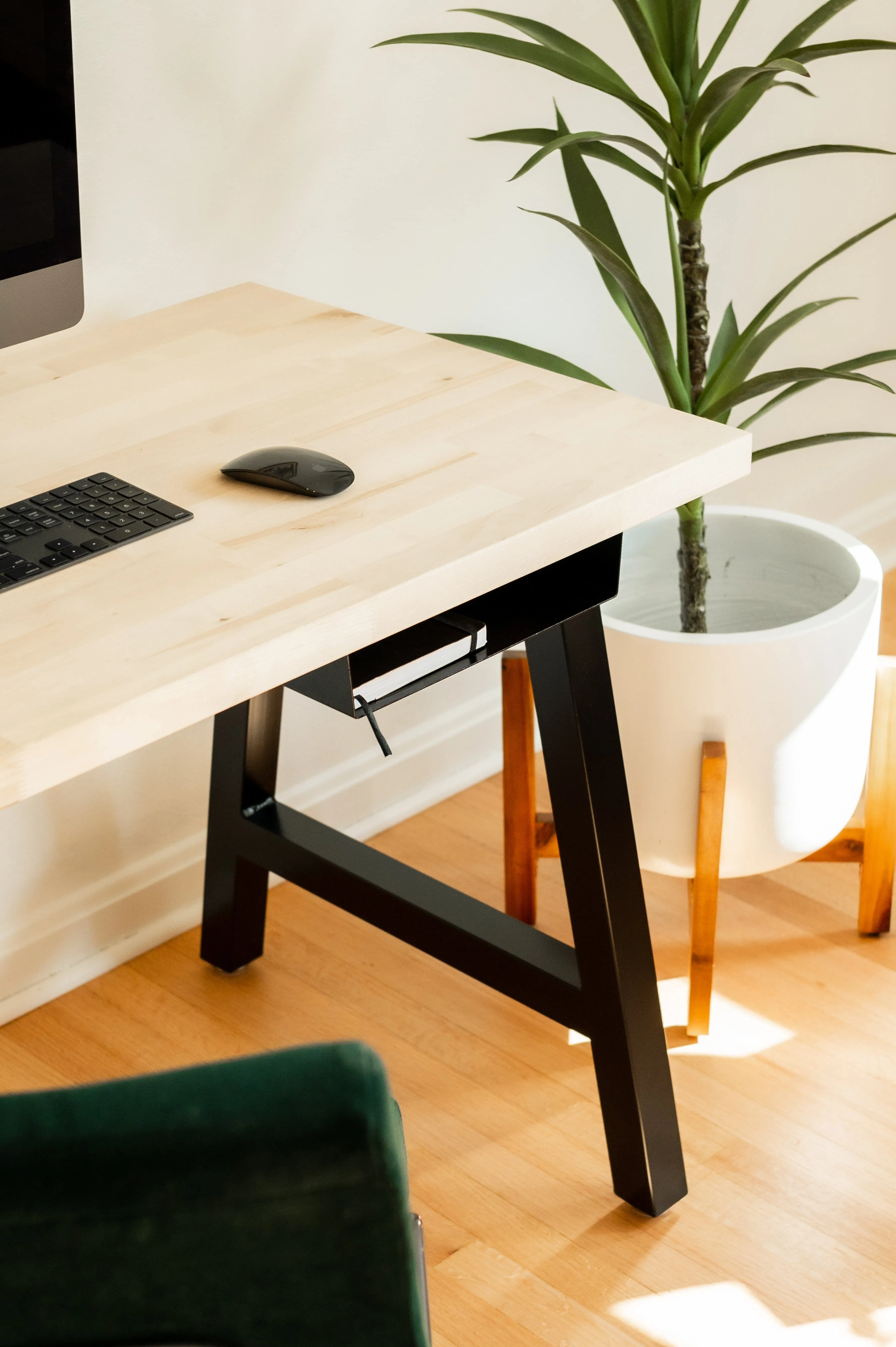 DIY Desk Cubby