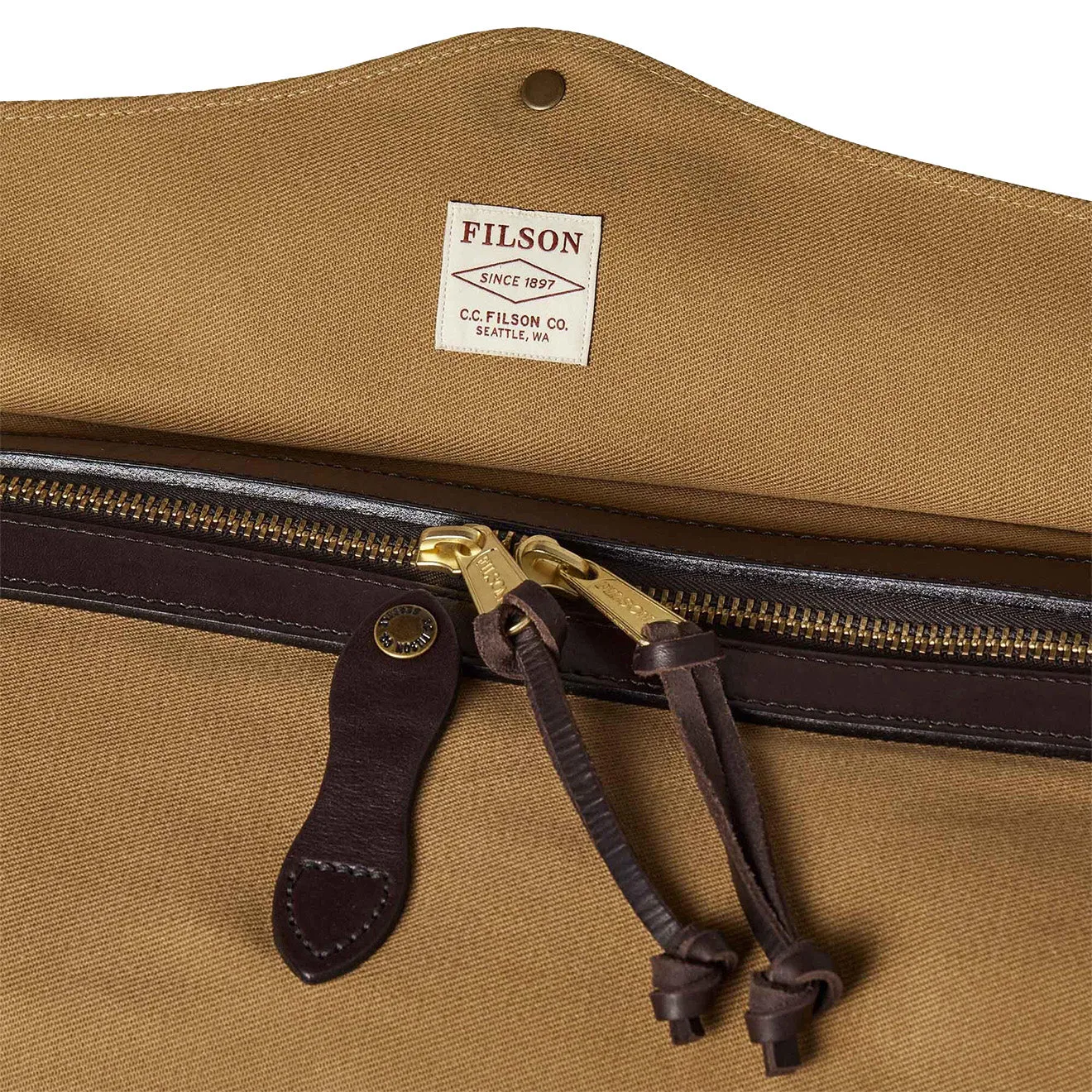 Filson Medium Rugged Twill Duffle Bag Tan