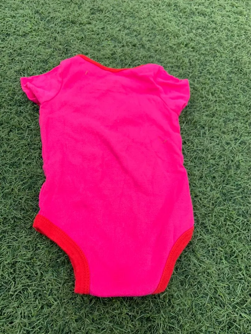 I’m in charge pink bodysuit size 4-8months