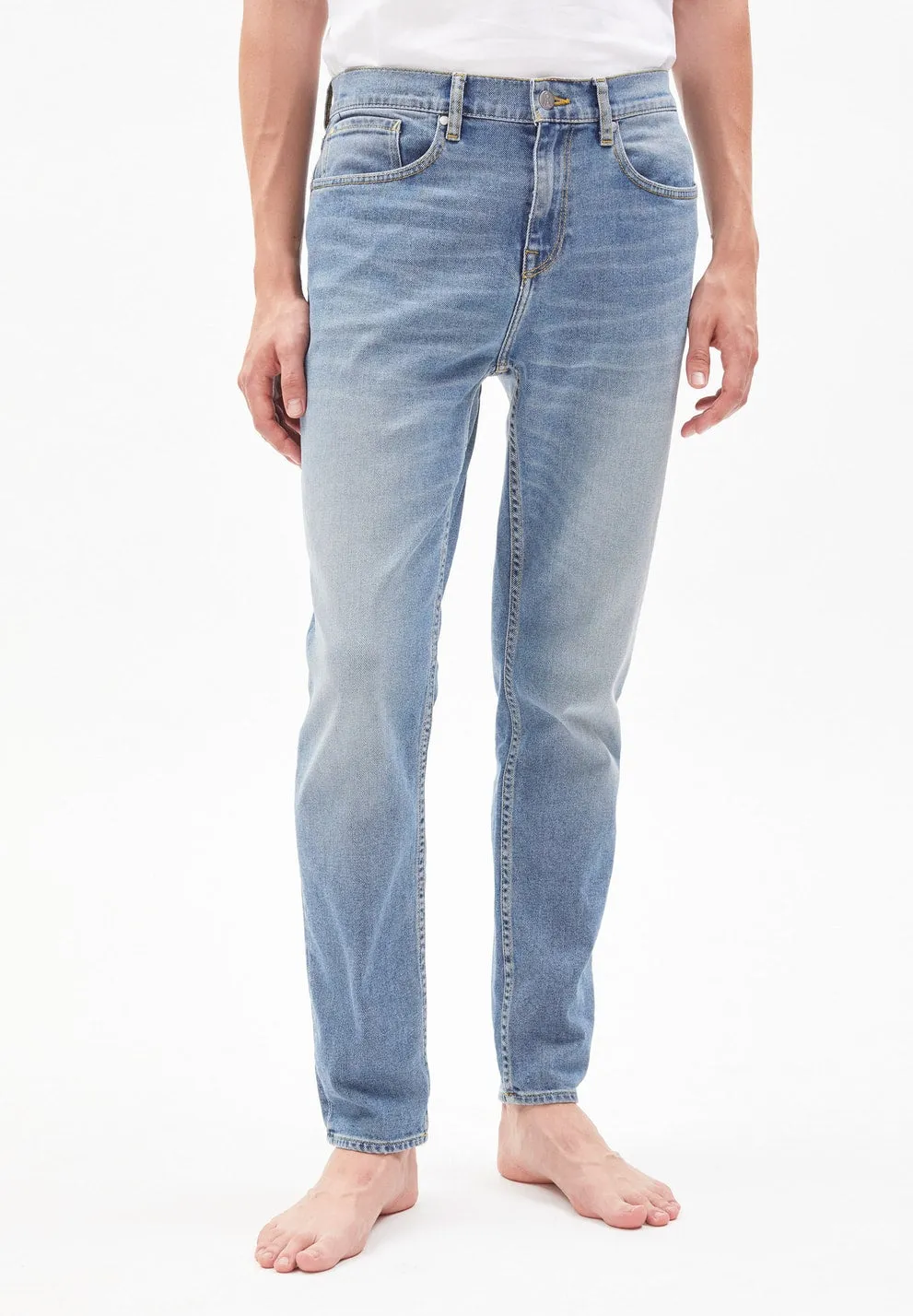 Jeans AARJO TARPA smoke blue. | ARMEDANGELS