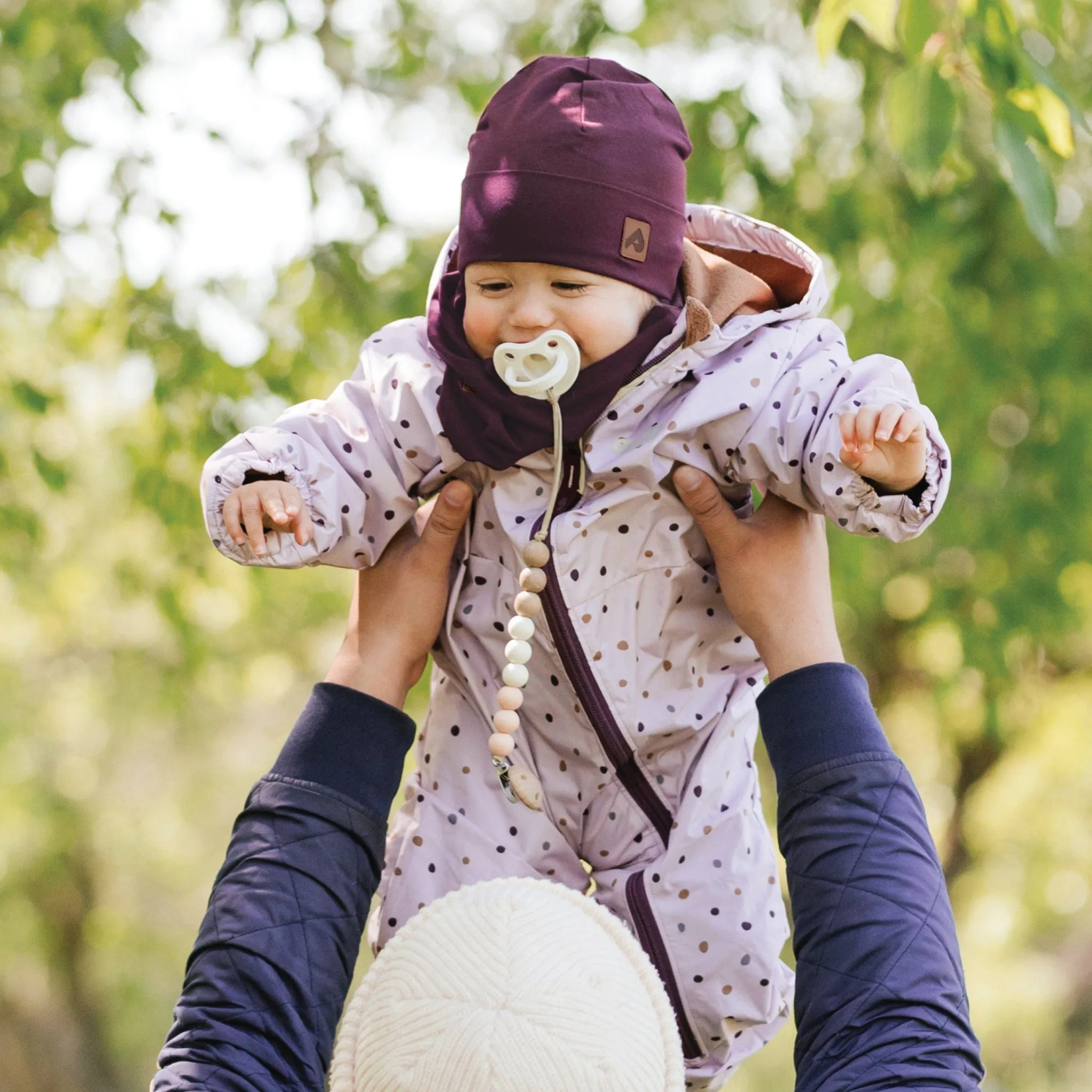 Mid-season bunting for baby - Dots