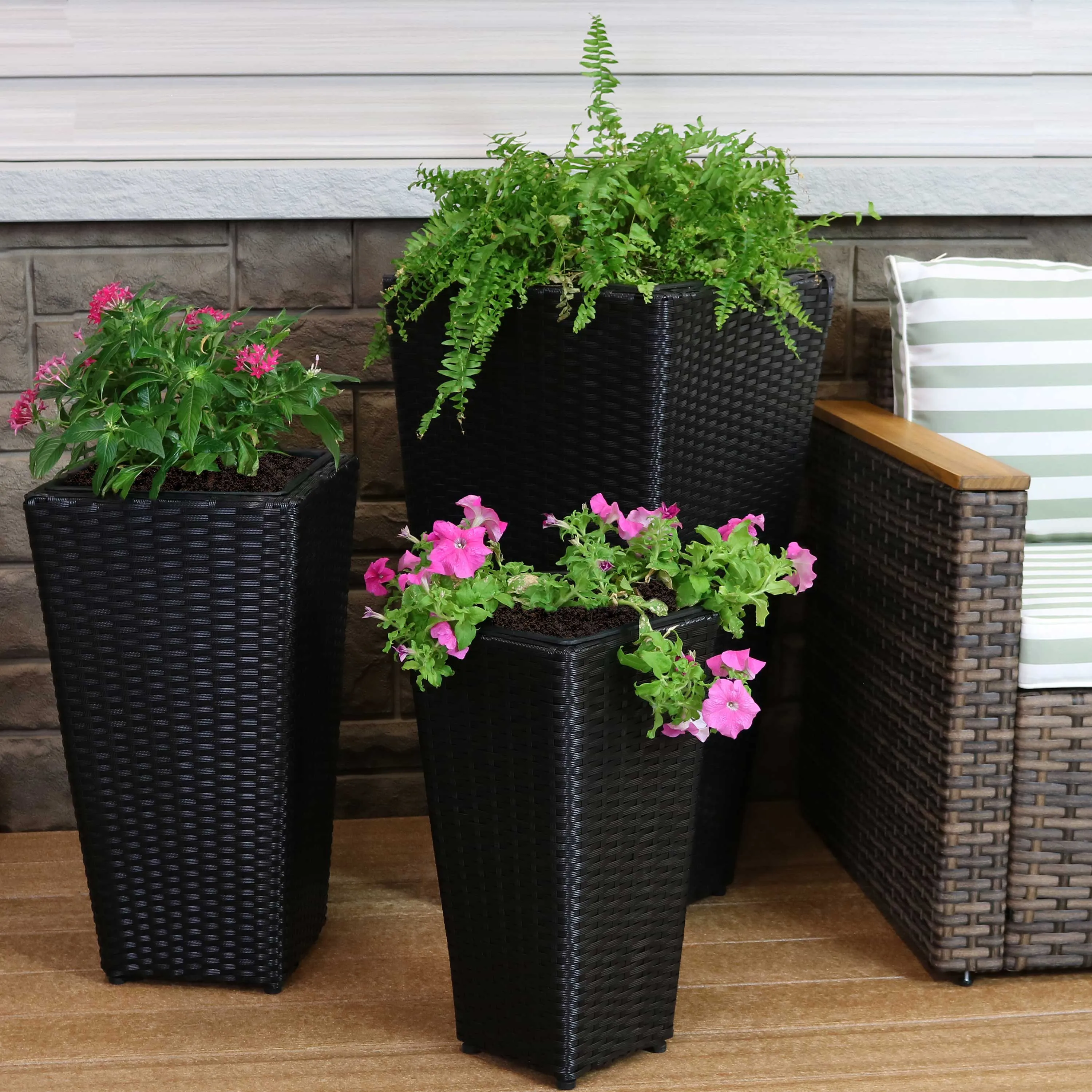 Sunnydaze Tall Square Polyrattan Planter - Set of 3 - Black